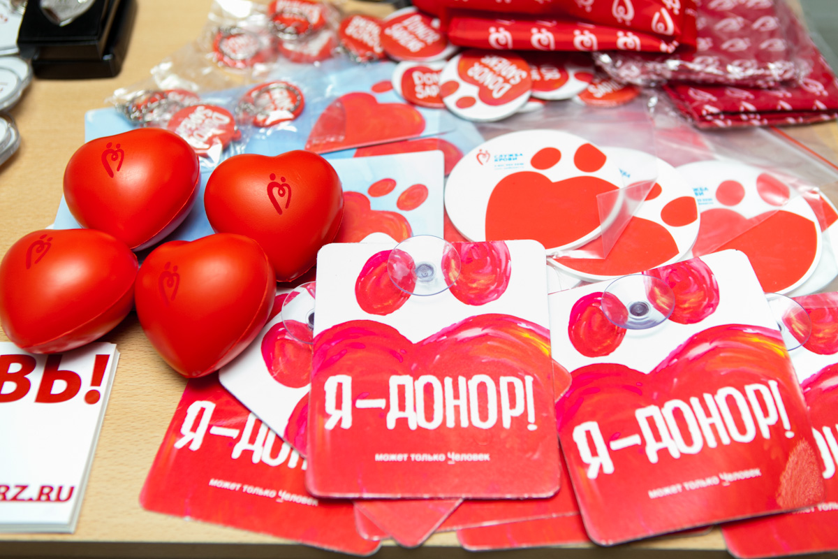 Работники «СГ-транс» сдали 49 литров донорской крови в рамках акции «День донора»